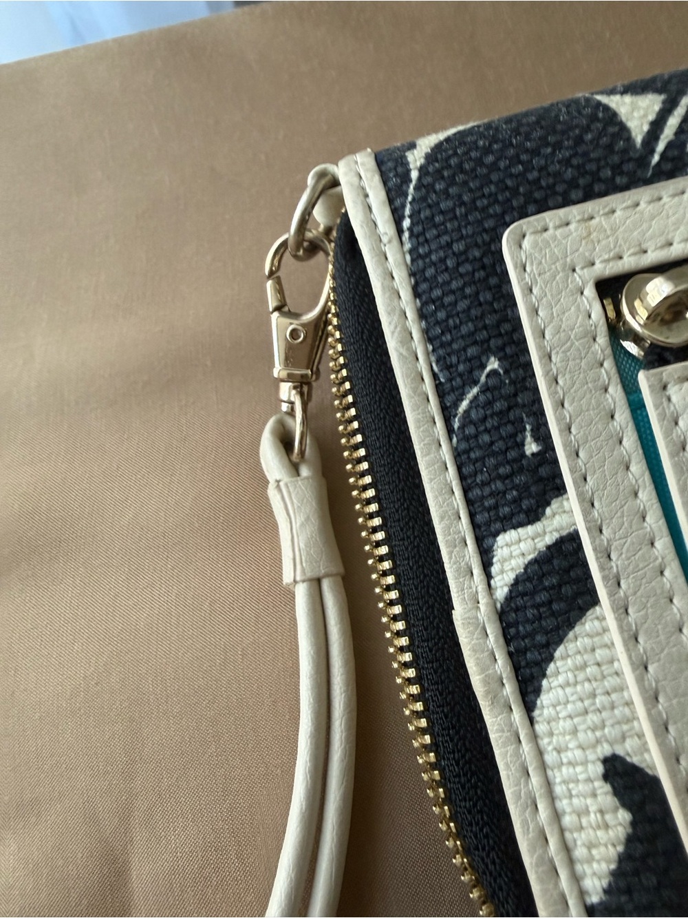 Spartina 449 Navy Floral Canvas Wristlet with Cream Trim and Red Pull - Picture 8 of 13